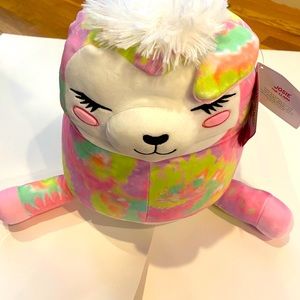 NWT Squish-mallows “Josie” The Llama